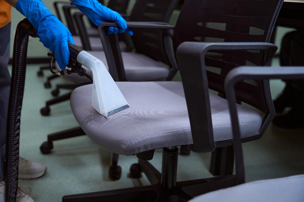 Outsourcing Cleaning Service No 1 Di Alam Sutra - BINCare