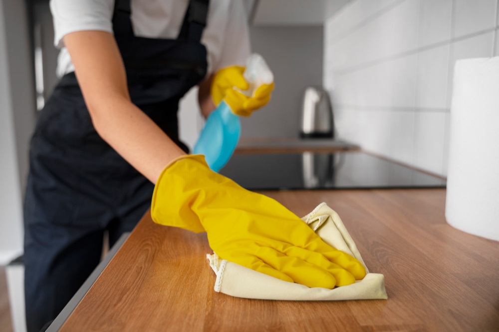 Outsourcing Cleaning Service Terdekat Jakarta Timur - BINCare